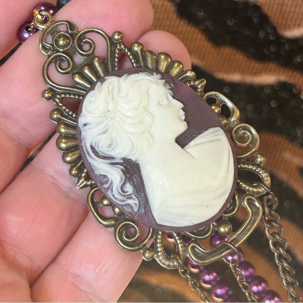 Handcrafted Victorian lady cameo brass filigree pendant beaded necklace